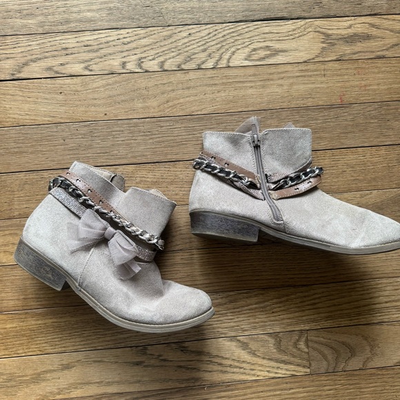 Girls ankle boots size 5M - Picture 1 of 1